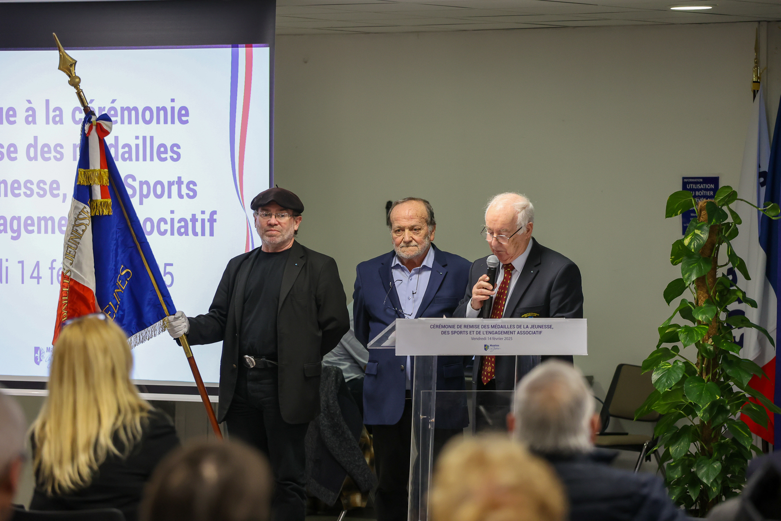 Cérémonie de Remise des Médailles de la Jeunesse, des Sports et de l'Engagement Associatif du 14 Février 2025 à l'Agora de Mantes la Jolie